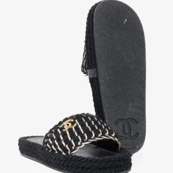 Chanel 2022 CC Black Knit Slide Sandals - Picture 5 of 12